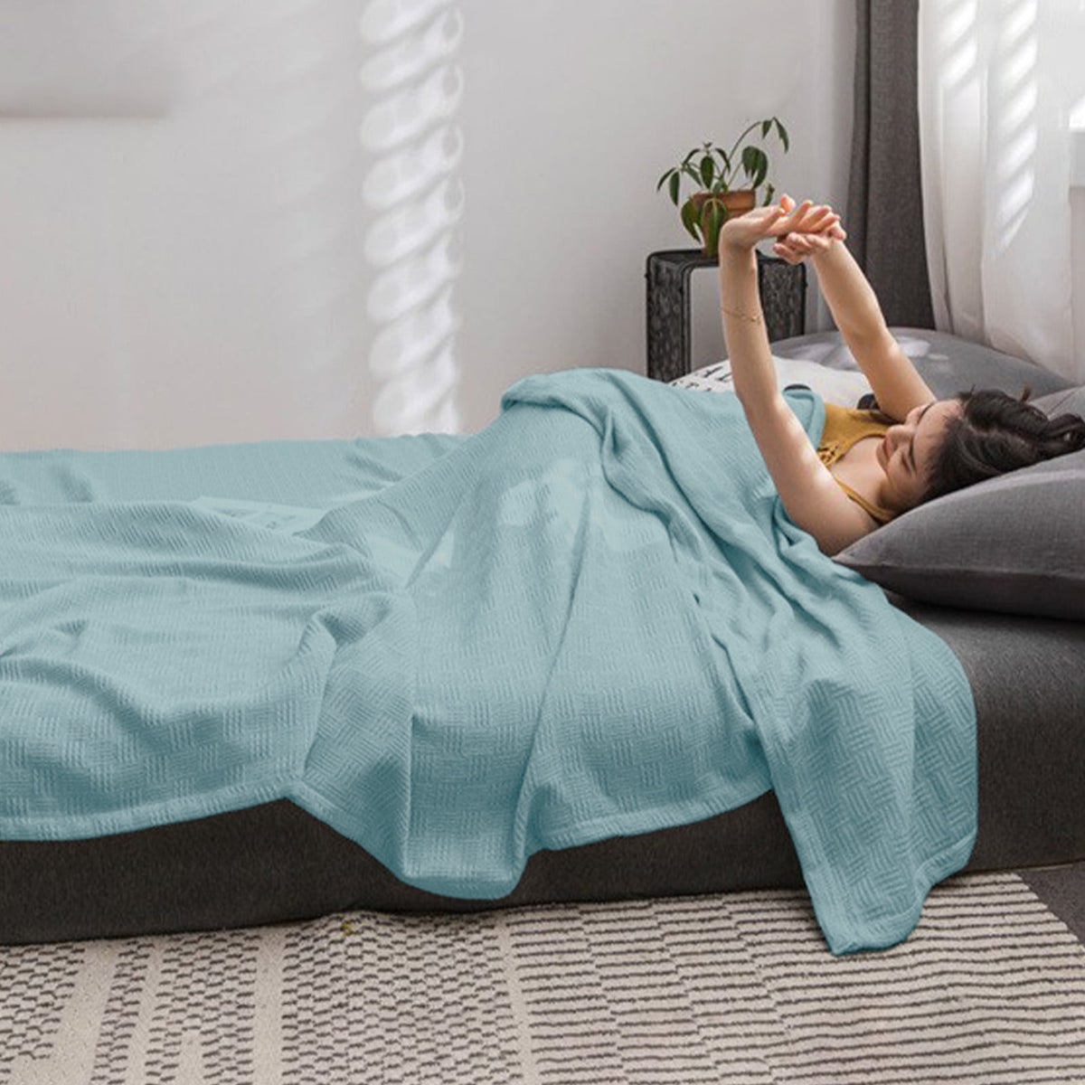 59x39" 100% Cottons Blanket, Soft and Breathable Bed Blanket, Multi-functional Bed Blanket for All Season, Machines Washable Bed Couch for Home Living Room Bedroom Office Travel Green