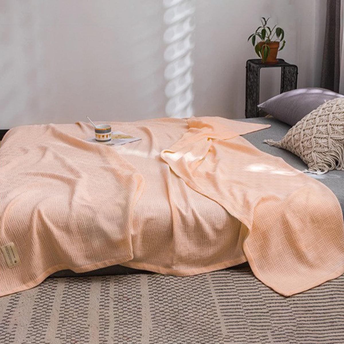59x39" 100% Cottons Blanket, Soft and Breathable Bed Blanket, Multi-functional Bed Blanket for All Season, Machines Washable Bed Couch for Home Living Room Bedroom Office Travel Pink