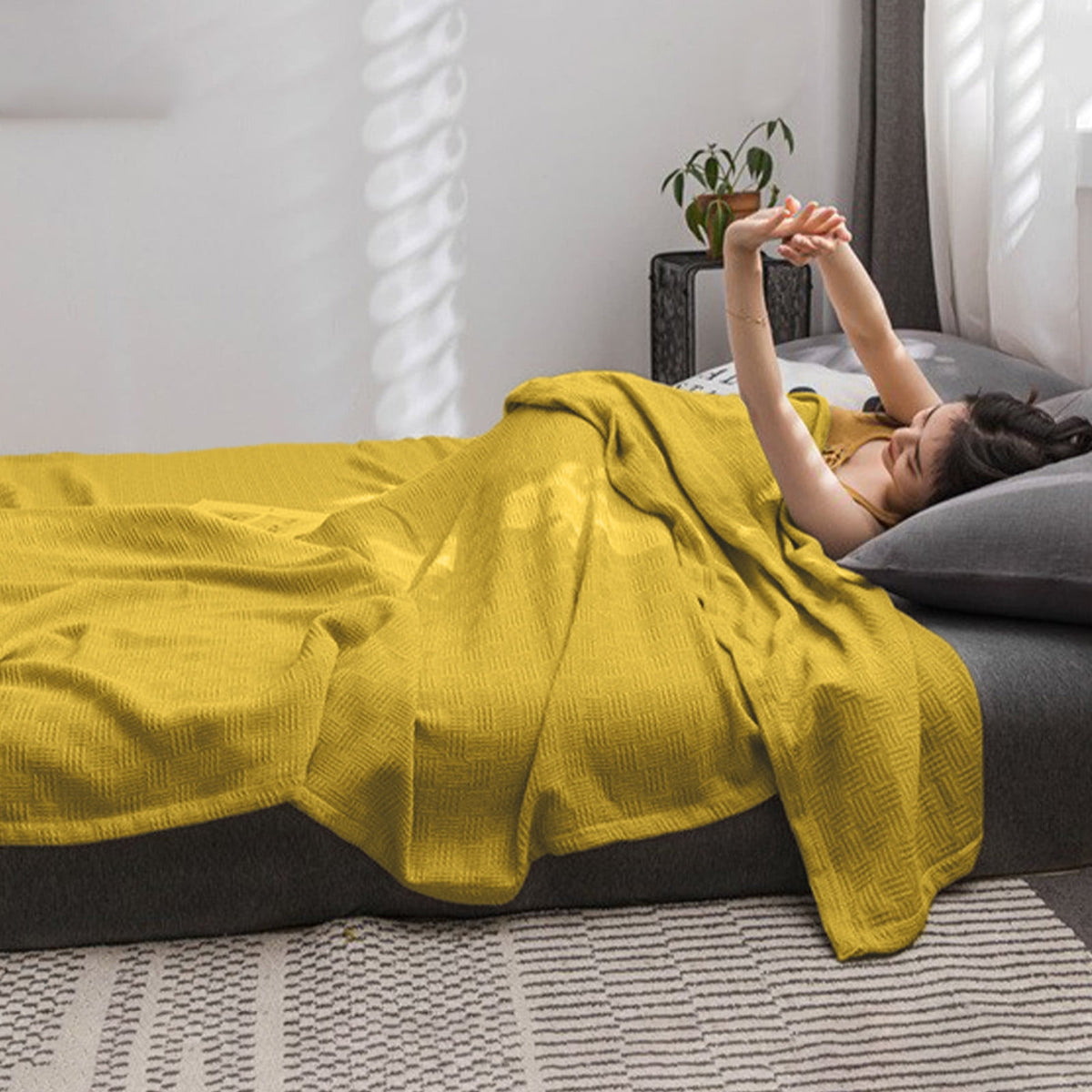 59x39" 100% Cottons Blanket, Soft and Breathable Bed Blanket, Multi-functional Bed Blanket for All Season, Machines Washable Bed Couch for Home Living Room Bedroom Office Travel Yellow